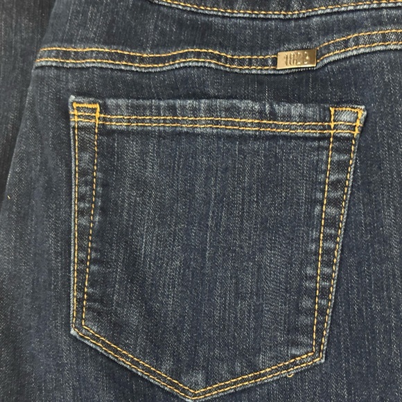 1822 Denim Sofi Vintage Extended Waist Tab Button Wide Leg Jean - Picture 9 of 10